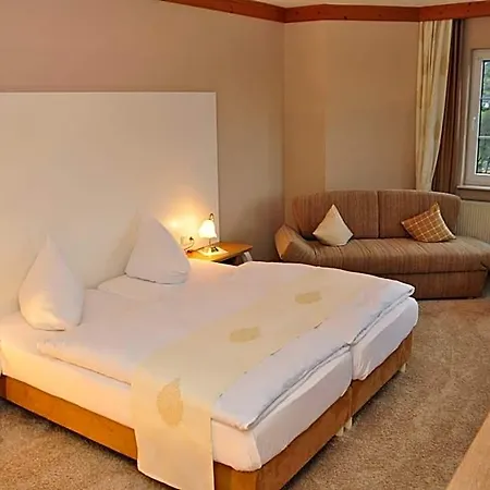 Hotel Sauerlaender Hof Hallenberg