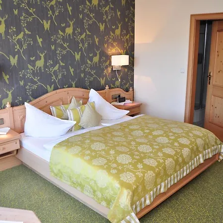 Hotel Sauerlaender Hof